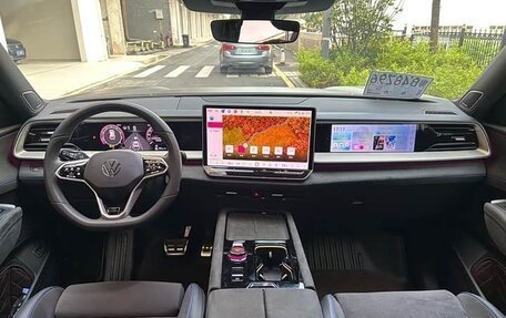 Volkswagen Teramont, 2025 год, 16 фотография