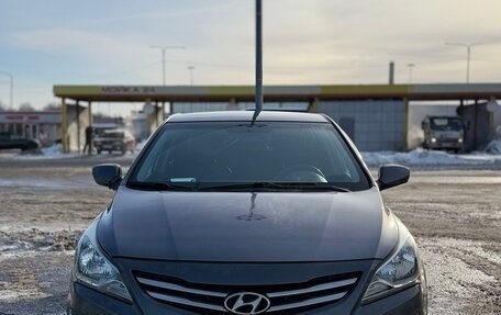 Hyundai Solaris II рестайлинг, 2015 год, 512 000 рублей, 2 фотография