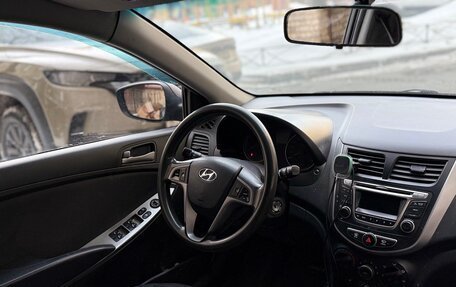 Hyundai Solaris II рестайлинг, 2015 год, 512 000 рублей, 3 фотография