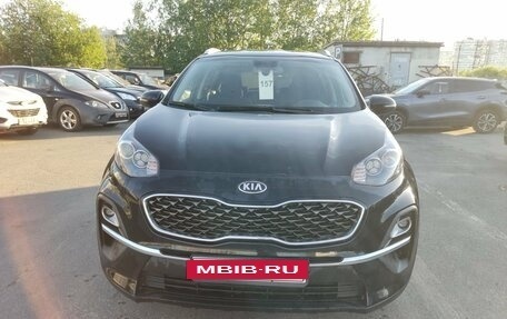 KIA Sportage IV рестайлинг, 2021 год, 1 999 000 рублей, 2 фотография