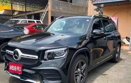 Mercedes-Benz GLB, 2023 год, 2 000 010 рублей, 1 фотография