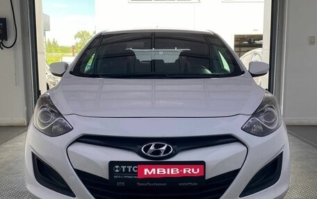 Hyundai i30 II рестайлинг, 2014 год, 999 000 рублей, 2 фотография