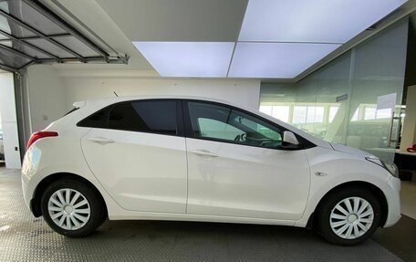 Hyundai i30 II рестайлинг, 2014 год, 999 000 рублей, 5 фотография