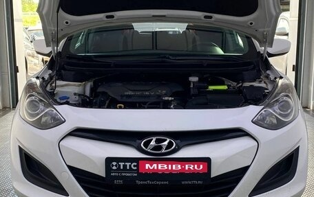 Hyundai i30 II рестайлинг, 2014 год, 999 000 рублей, 11 фотография