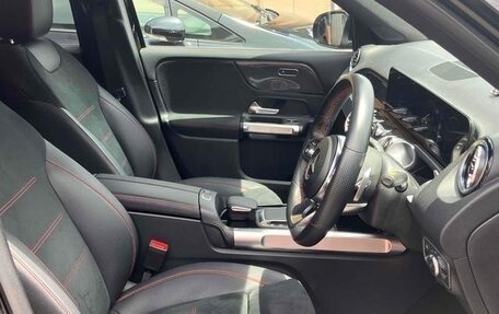 Mercedes-Benz GLB, 2023 год, 2 000 010 рублей, 17 фотография