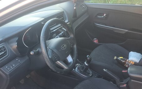 KIA Rio III рестайлинг, 2012 год, 700 000 рублей, 3 фотография