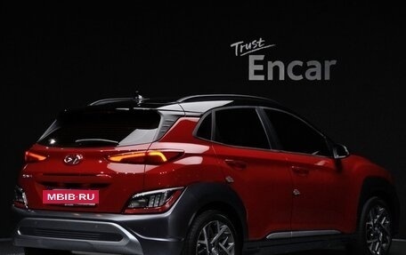 Hyundai Kona I, 2022 год, 1 940 000 рублей, 2 фотография