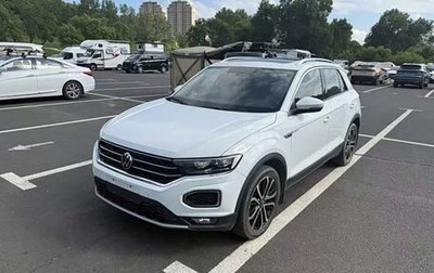 Volkswagen T-Roc I, 2022 год, 1 675 000 рублей, 1 фотография