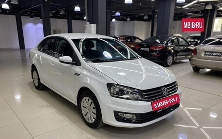 Volkswagen Polo VI (EU Market), 2018 год, 915 000 рублей, 3 фотография