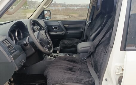 Mitsubishi Pajero IV, 2012 год, 1 990 000 рублей, 17 фотография
