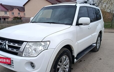 Mitsubishi Pajero IV, 2012 год, 1 990 000 рублей, 10 фотография