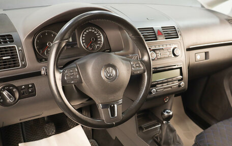Volkswagen Touran III, 2011 год, 1 199 000 рублей, 9 фотография