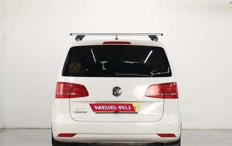 Volkswagen Touran III, 2011 год, 1 199 000 рублей, 6 фотография