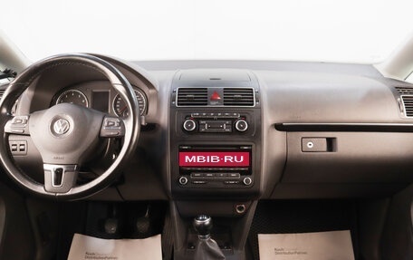 Volkswagen Touran III, 2011 год, 1 199 000 рублей, 10 фотография