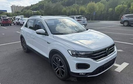 Volkswagen T-Roc I, 2022 год, 1 675 000 рублей, 3 фотография