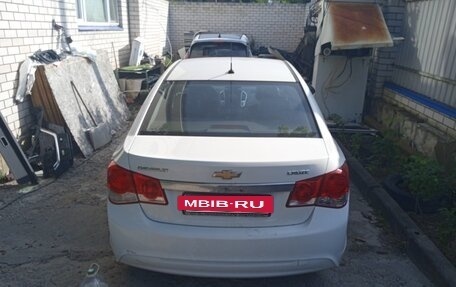 Chevrolet Cruze II, 2014 год, 680 000 рублей, 3 фотография