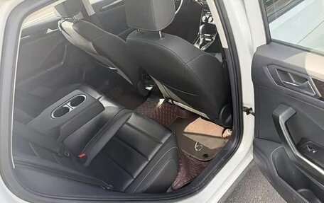 Volkswagen T-Roc I, 2022 год, 1 675 000 рублей, 10 фотография
