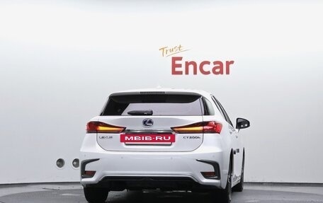 Lexus CT I рестайлинг, 2018 год, 1 550 999 рублей, 3 фотография
