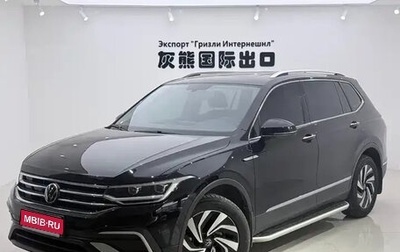 Volkswagen Tiguan II, 2023 год, 2 450 000 рублей, 1 фотография