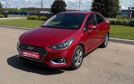 Hyundai Solaris II рестайлинг, 2018 год, 1 450 000 рублей, 1 фотография
