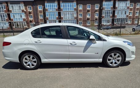 Peugeot 408 I рестайлинг, 2015 год, 765 000 рублей, 4 фотография