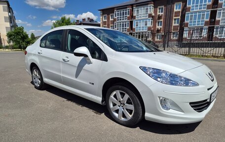 Peugeot 408 I рестайлинг, 2015 год, 765 000 рублей, 3 фотография