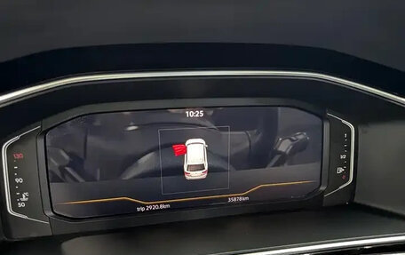Volkswagen Tiguan II, 2023 год, 2 520 000 рублей, 8 фотография