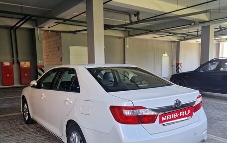 Toyota Camry, 2014 год, 1 750 000 рублей, 3 фотография