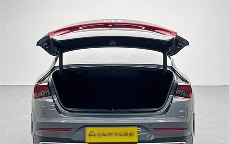 KIA K5, 2022 год, 2 300 000 рублей, 8 фотография