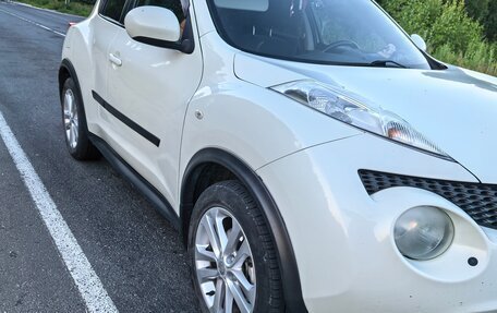 Nissan Juke II, 2011 год, 850 000 рублей, 3 фотография