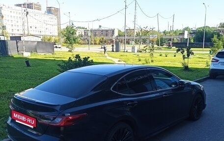 Toyota Camry, 2024 год, 3 700 000 рублей, 2 фотография