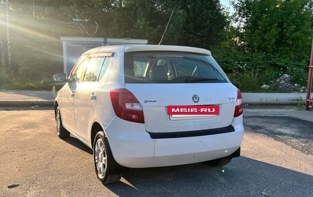 Skoda Fabia II, 2010 год, 410 000 рублей, 2 фотография
