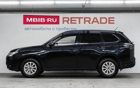 Mitsubishi Outlander III рестайлинг 3, 2012 год, 1 250 000 рублей, 8 фотография