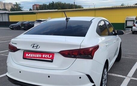 Hyundai Solaris II рестайлинг, 2020 год, 1 200 000 рублей, 4 фотография
