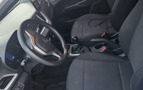 Hyundai Solaris II рестайлинг, 2020 год, 1 200 000 рублей, 5 фотография