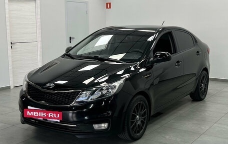 KIA Rio III рестайлинг, 2015 год, 990 000 рублей, 4 фотография