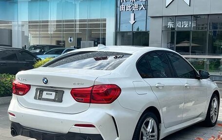 BMW 1 серия, 2021 год, 1 200 000 рублей, 5 фотография