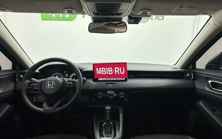 Honda Vezel, 2023 год, 2 000 000 рублей, 13 фотография