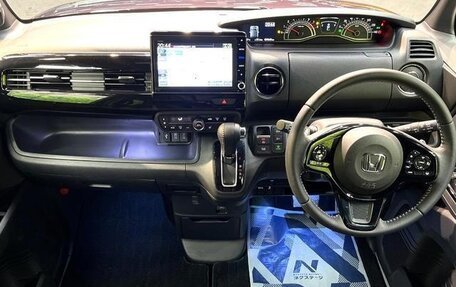 Honda N-BOX II, 2022 год, 750 000 рублей, 8 фотография
