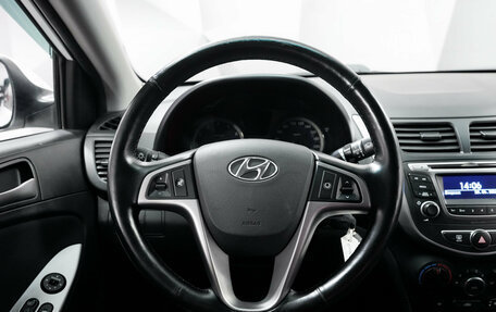 Hyundai Solaris II рестайлинг, 2014 год, 880 000 рублей, 14 фотография