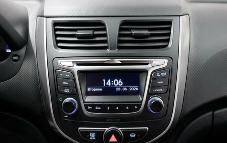 Hyundai Solaris II рестайлинг, 2014 год, 880 000 рублей, 19 фотография