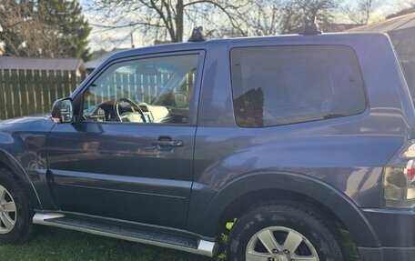 Mitsubishi Pajero IV, 2008 год, 1 950 000 рублей, 2 фотография