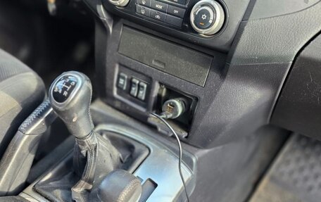 Mitsubishi Pajero IV, 2008 год, 1 950 000 рублей, 11 фотография