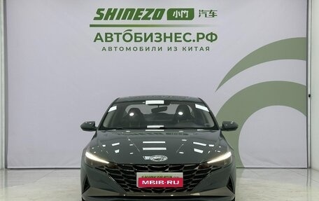 Hyundai Elantra, 2022 год, 1 500 000 рублей, 2 фотография