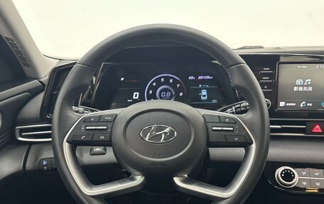 Hyundai Elantra, 2022 год, 1 500 000 рублей, 11 фотография