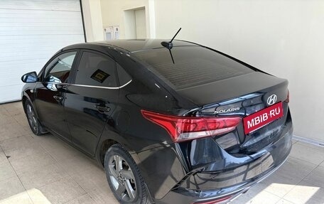Hyundai Solaris II рестайлинг, 2021 год, 1 720 000 рублей, 6 фотография