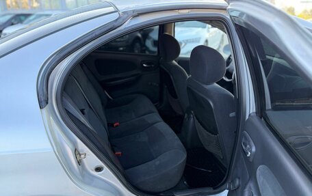 Chrysler Neon II, 2000 год, 225 000 рублей, 11 фотография