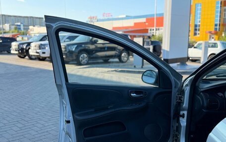 Chrysler Neon II, 2000 год, 225 000 рублей, 14 фотография