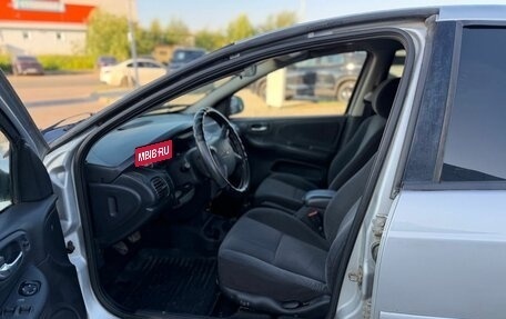 Chrysler Neon II, 2000 год, 225 000 рублей, 15 фотография
