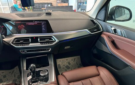 BMW X5, 2018 год, 6 599 900 рублей, 15 фотография